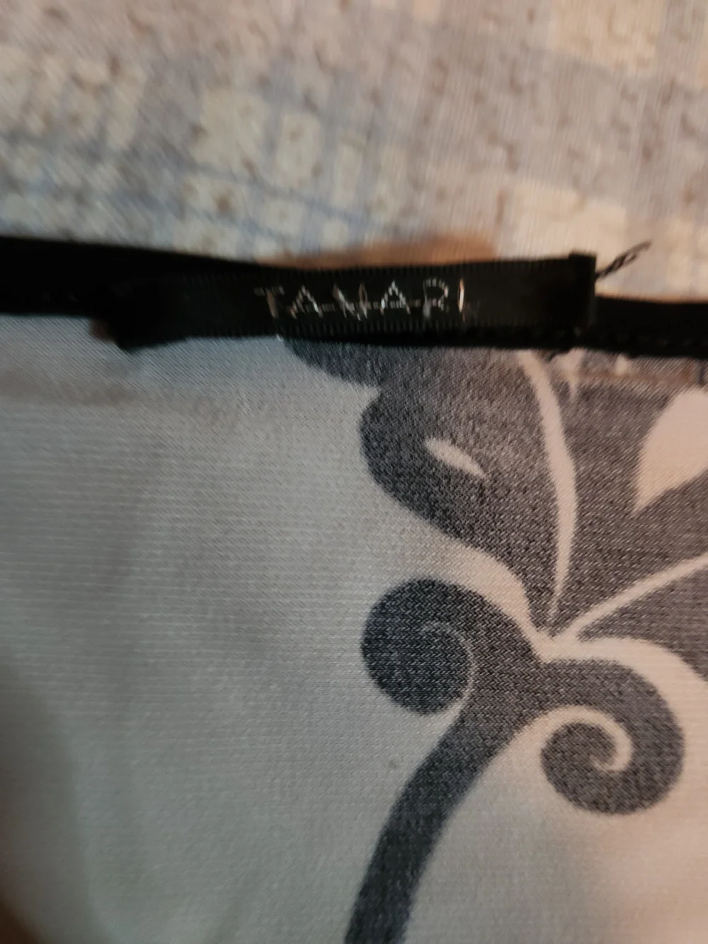 Tahari Cream Tunic with Black Floral Print - V-Neck - Picture 2 of 4